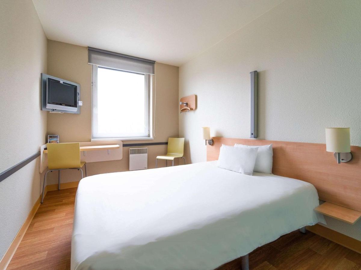 Ibis Budget Krakow Bronowice エクステリア 写真