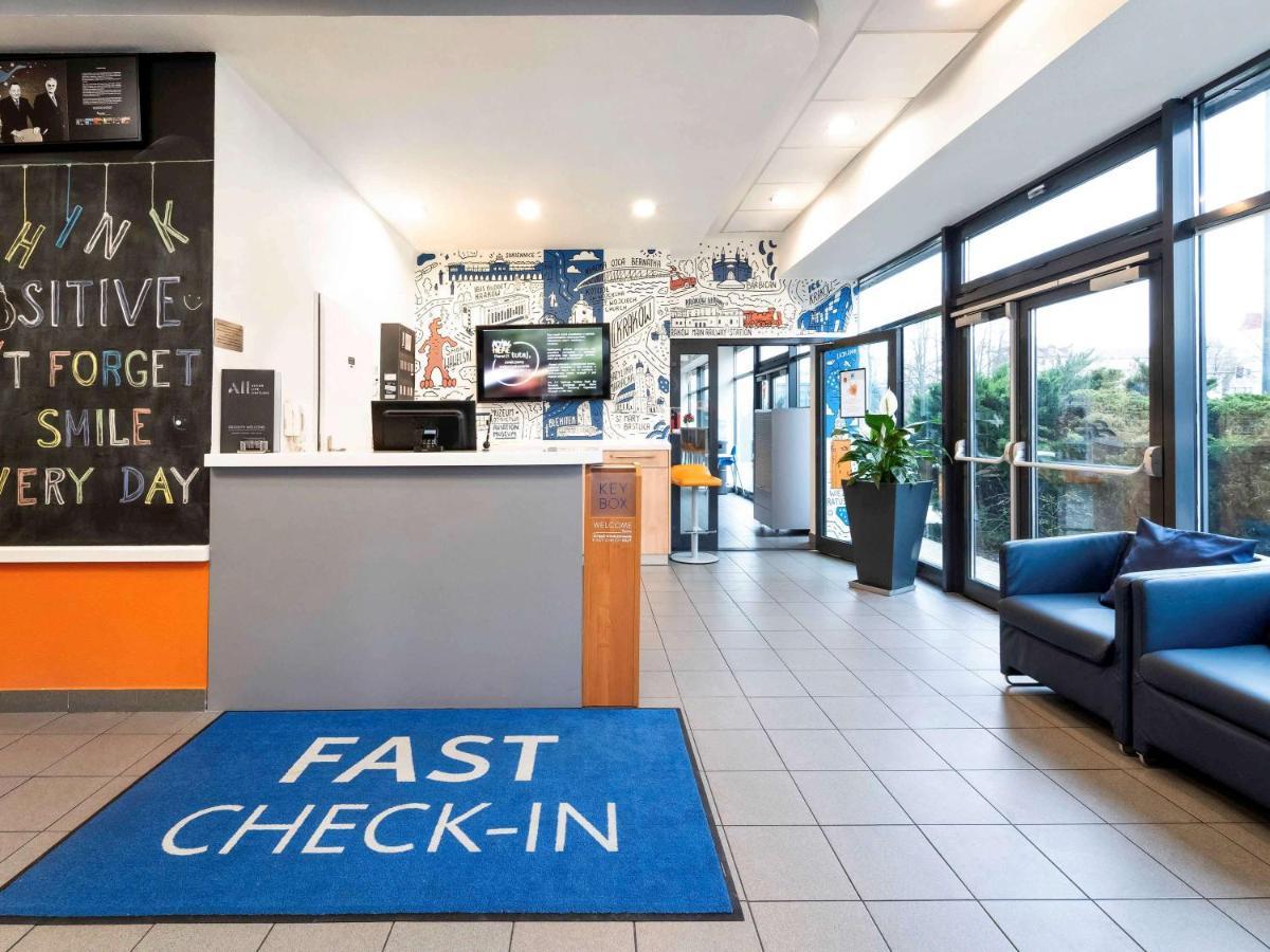 Ibis Budget Krakow Bronowice エクステリア 写真