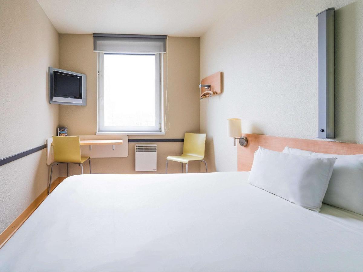 Ibis Budget Krakow Bronowice エクステリア 写真