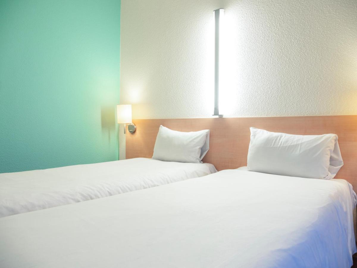 Ibis Budget Krakow Bronowice エクステリア 写真