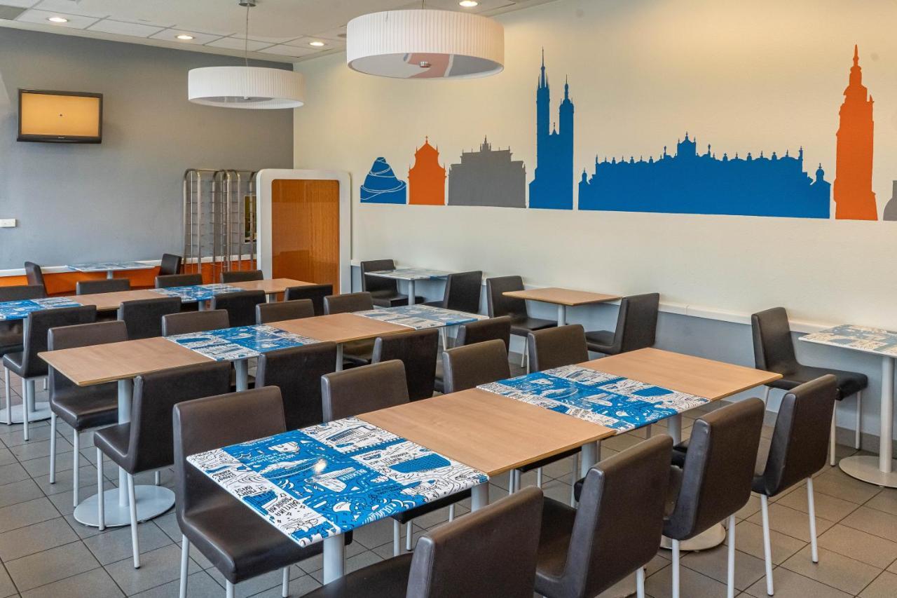 Ibis Budget Krakow Bronowice エクステリア 写真