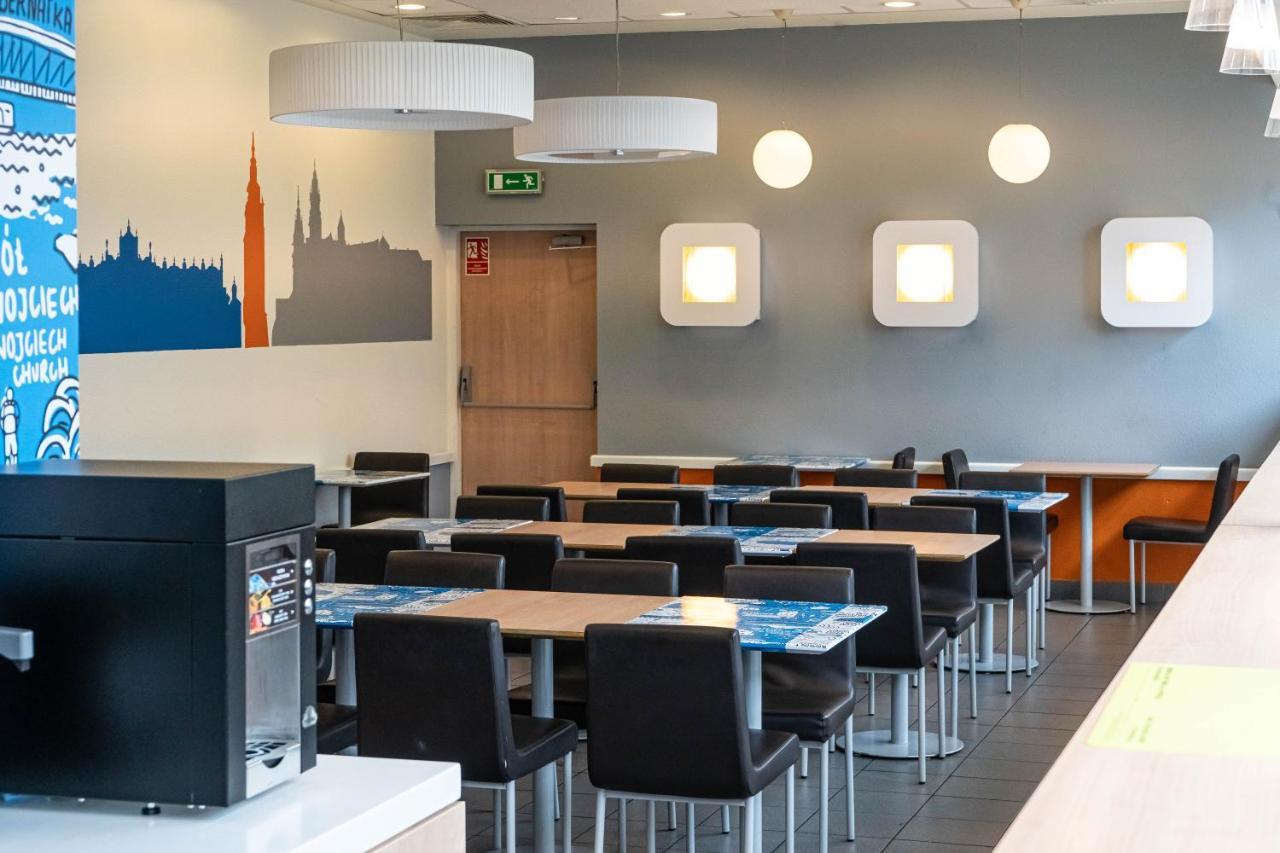 Ibis Budget Krakow Bronowice エクステリア 写真