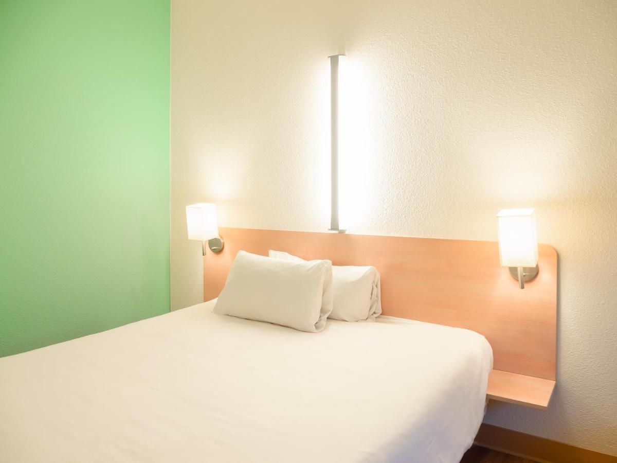 Ibis Budget Krakow Bronowice エクステリア 写真